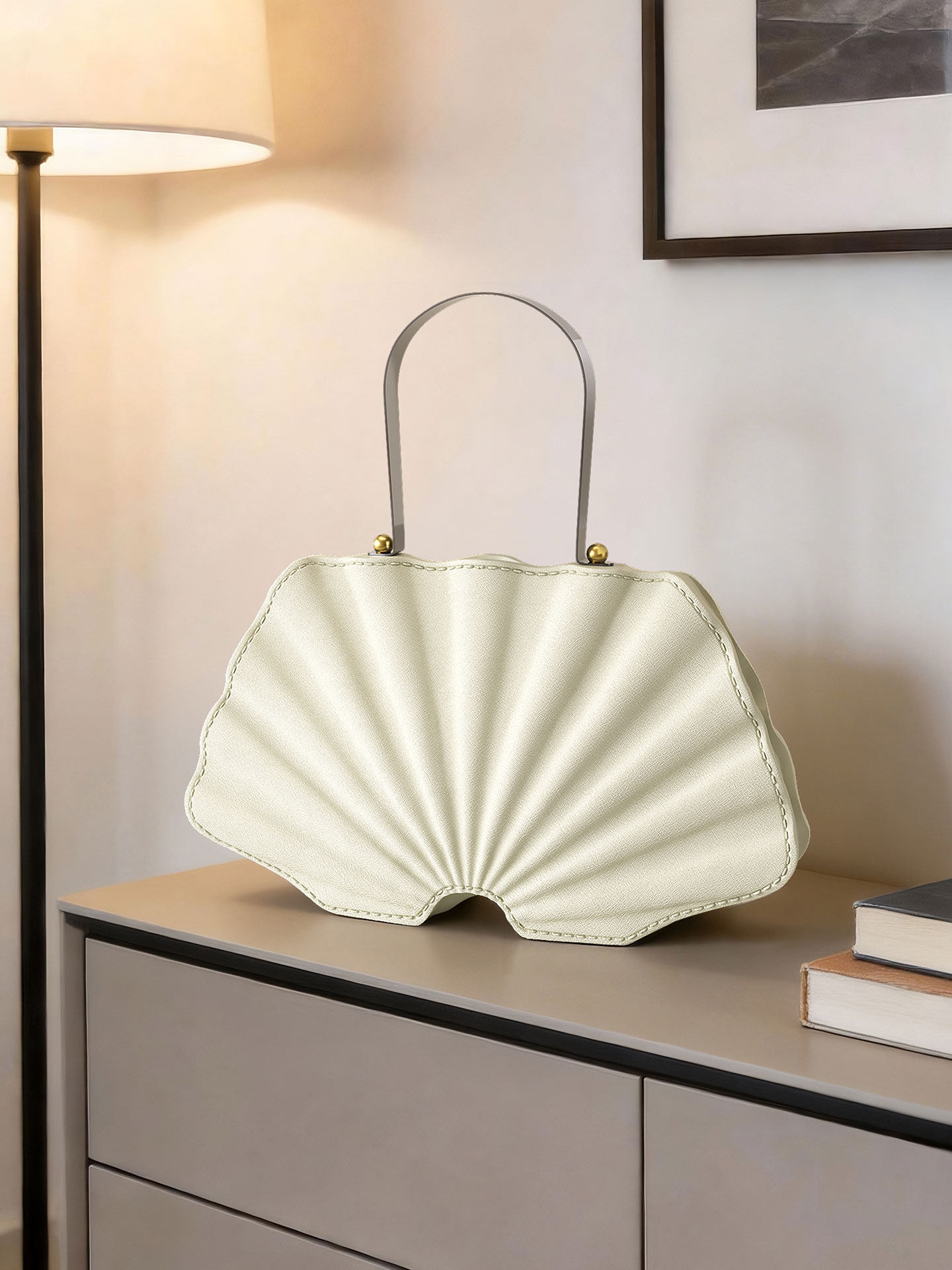 Creative Shell Bag Statue Art  - огляд і ціна Resin Art Gift For Anniversary