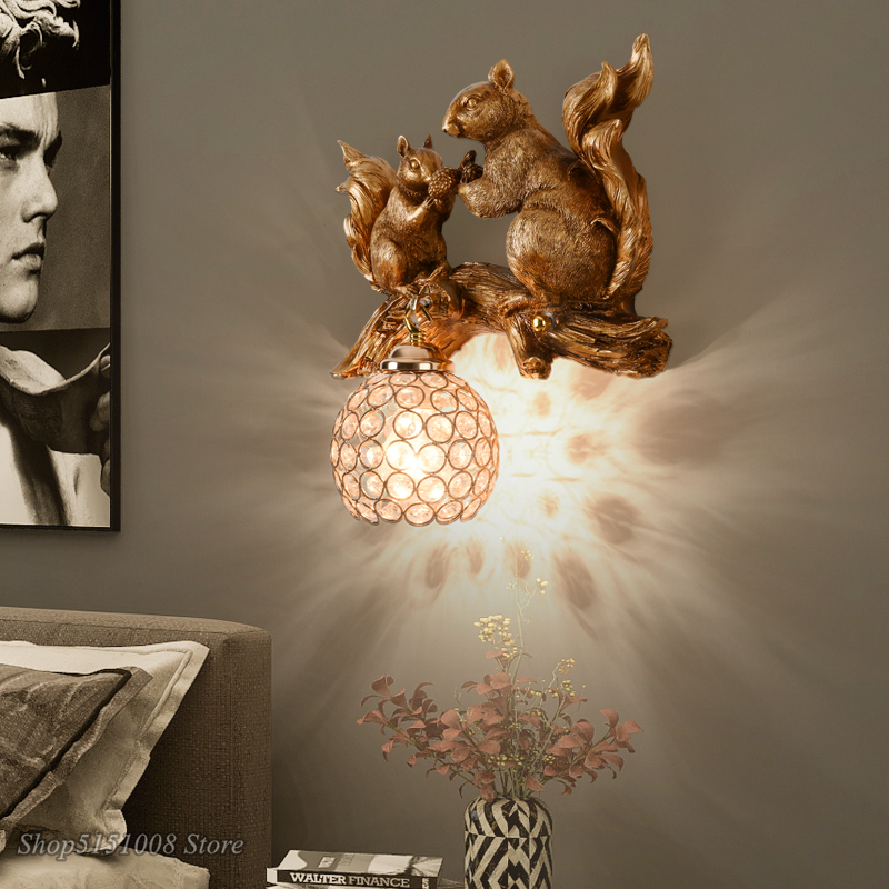 Nordic  Style Resin Squirrel C - огляд і ціна Background Resin Art