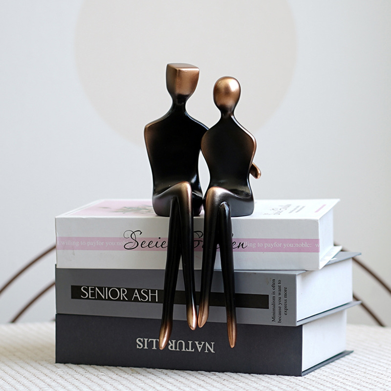 Couple Hugging Sculpture, Home - огляд і ціна Resin Art Gift For Anniversary